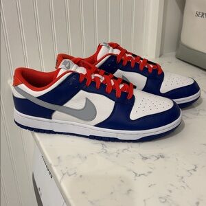Nike By You Dunks Blue, Orange and White Sneakers
Florida Gator Colors!